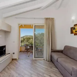 Porto Istana Murta Maria